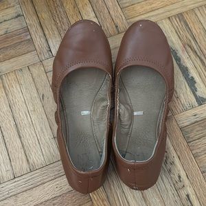 New York & Company Brown Flats